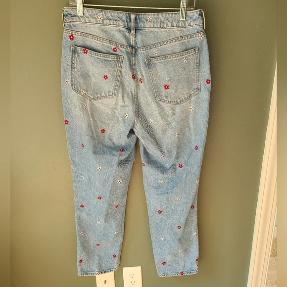 PacSun Embroidered Floral Mom Jeans, Size 29 - Picture 6 of 7